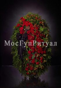 Венок ритуальный на похороны из живых цветов №3